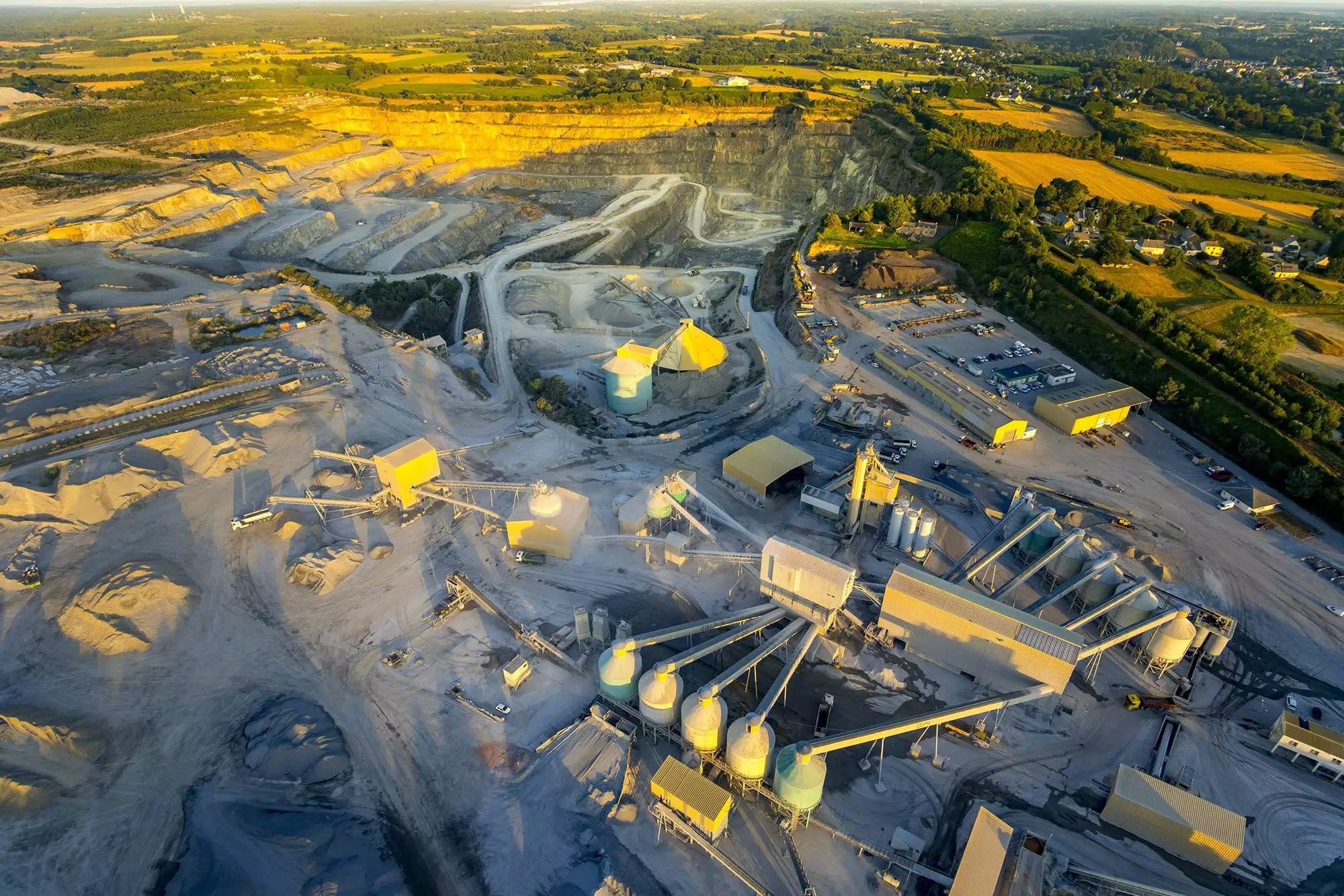 Découvrez le ramasse-bourrier fabriqué en Pays de La Loire !