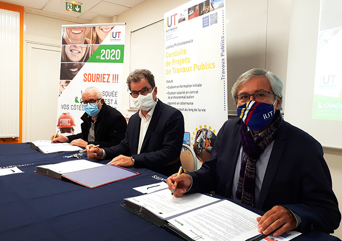 Signature convention de parrainage Licence pro TP IUT Saint-Nazaire